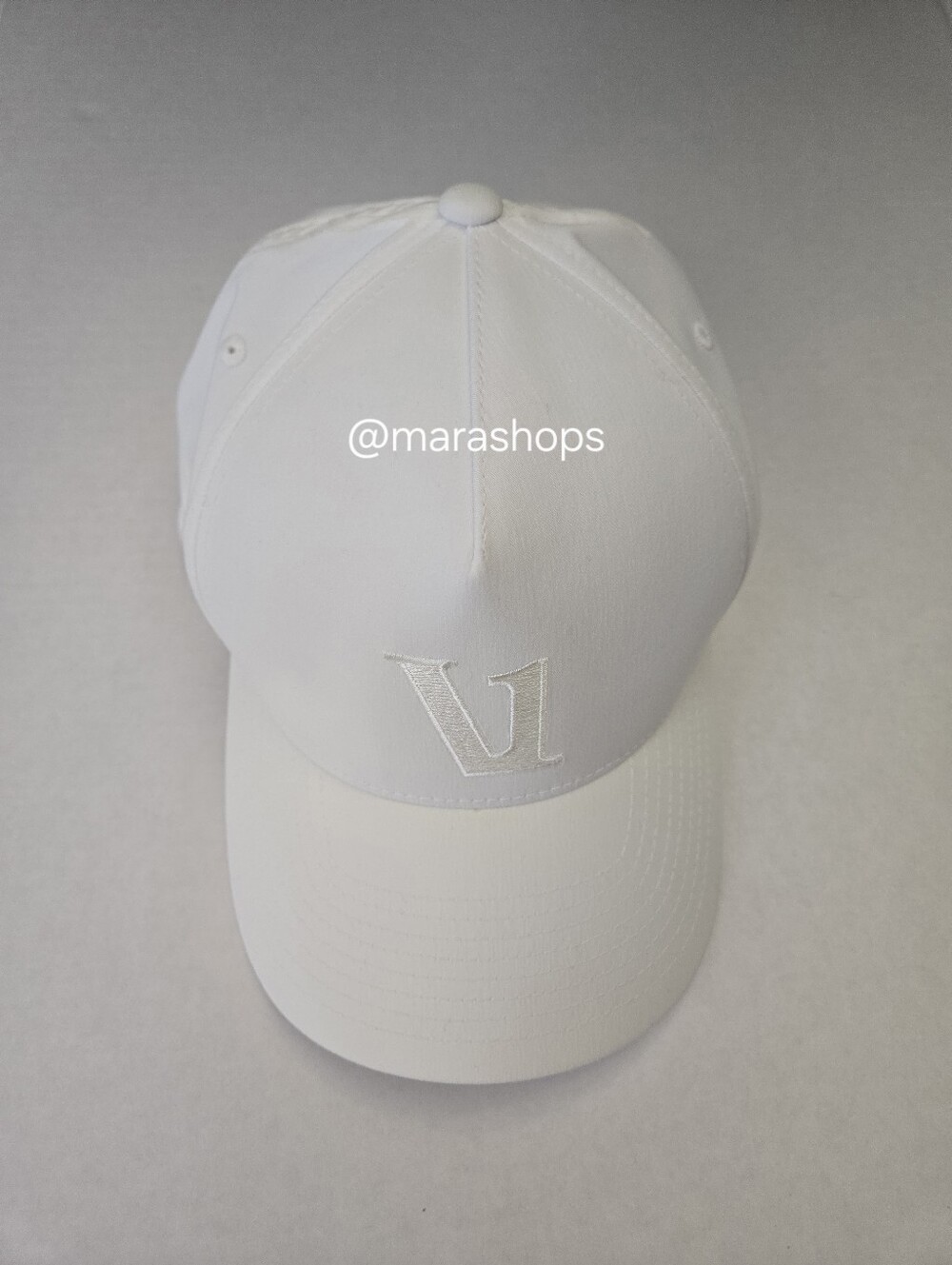 Vuori White Magnitude Hat